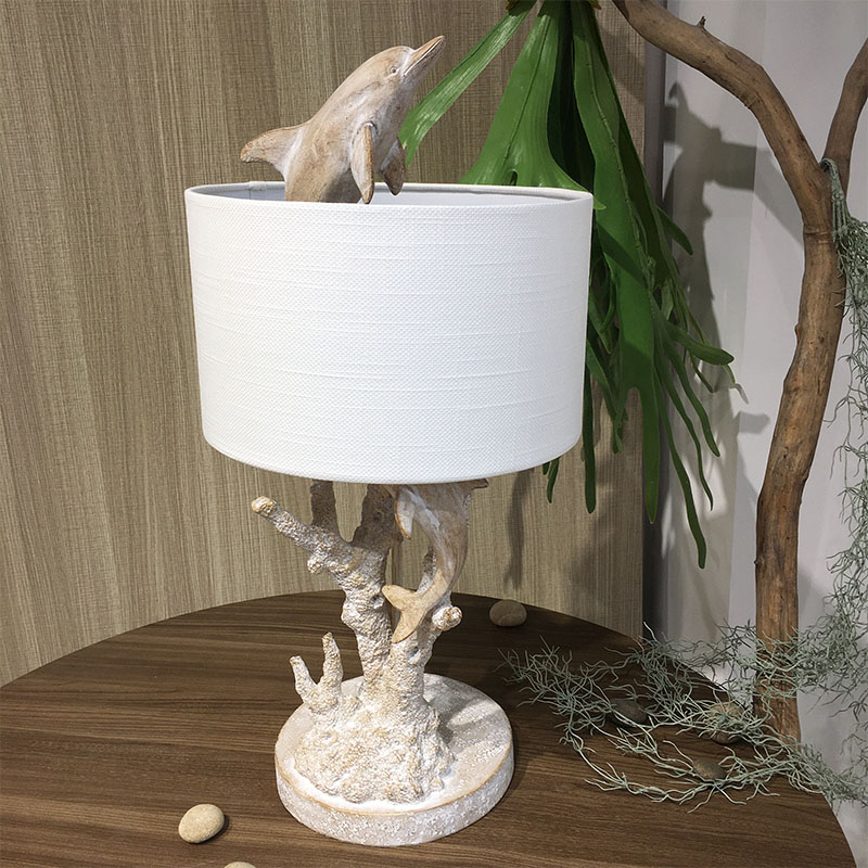 台灯（Table lamp）